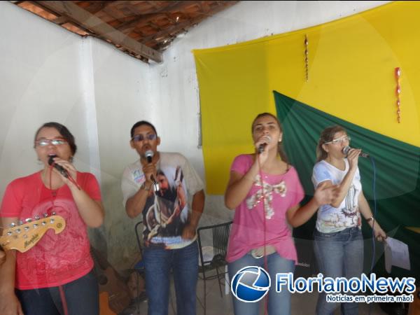 Renova&ccedil;&atilde;o Carism&aacute;tica Cat&oacute;lica realiza Festival do Senhor em Floriano.(Imagem:FlorianoNews)