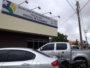 Homem reage a assalto e atinge assaltante com dois tiros em Teresina