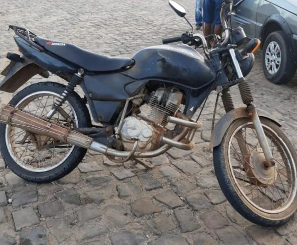 Pol&iacute;cia Militar de Floriano recupera dois ve&iacute;culos furtados ap&oacute;s dilig&ecirc;ncias.(Imagem:Reprodu&ccedil;&atilde;o/Instagram )