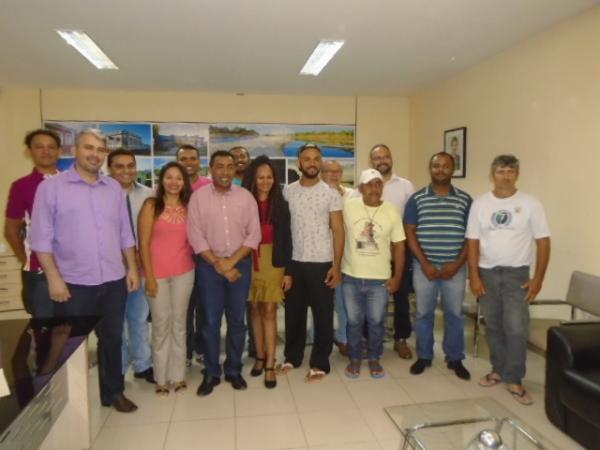 Prefeito de Floriano faz repasse financeiros de incentivo &agrave; cultura e ao esporte local.(Imagem:FlorianoNews)