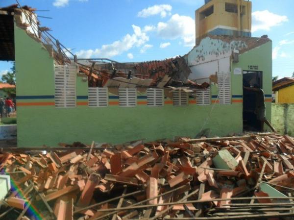 Teto de escola desaba no interior do Piauí e deixa 170 alunos sem aulas
