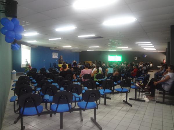 Acad&ecirc;micos de Pedagogia da UESPI realizam I SIPEC em Floriano.(Imagem:FlorianoNews)