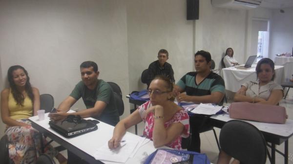 Vigilância Sanitária realiza curso de capacitação em Inspeção de Serviços e Produtos em Floriano.(Imagem:FlorianoNews)