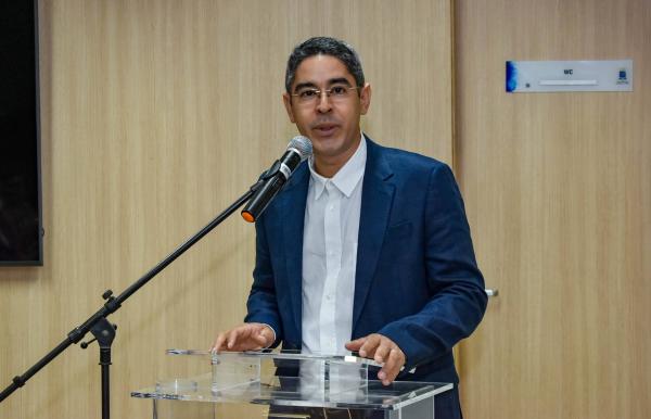 Vice-Diretor do Campus de Floriano, Alyson Luiz Santos.(Imagem:Divulga&ccedil;&atilde;o)