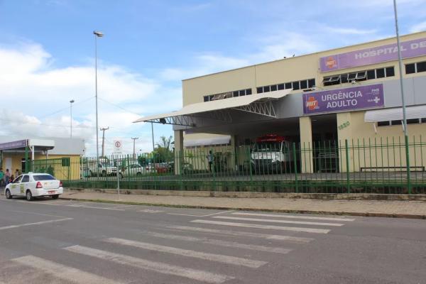 Funcionários do Hospital de Urgência de Teresina relatam superlotação e falta de materiais e medicam