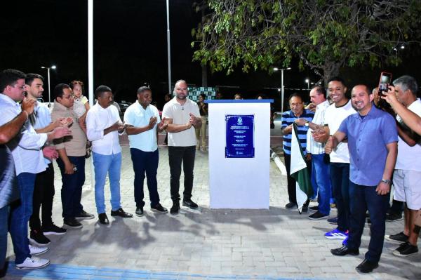 Reivindica&ccedil;&atilde;o do vereador Felipe Vieira &eacute; atendida e os moradores do bairro Taboca ganham uma nova Pra&ccedil;a.(Imagem:Ascom)