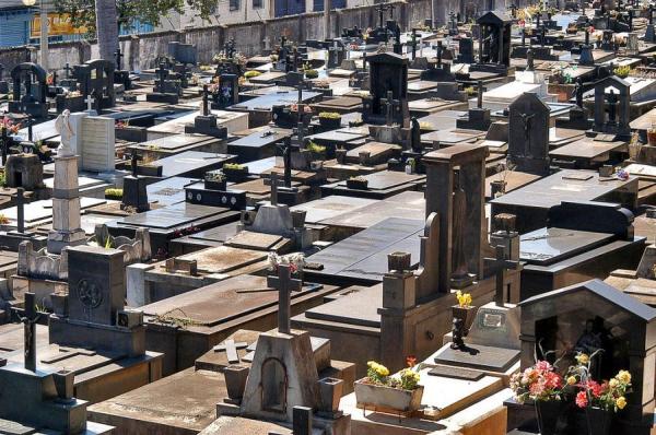Cemitérios esperam receber até 8 mil pessoas no Dia de Finados na capital