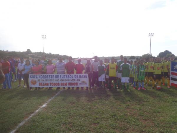 Realizada abertura da 22ª edição da Copa Nordeste de Futebol de Base em São João dos Patos