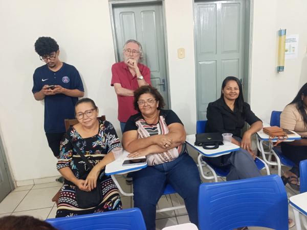 PCdoB de Floriano realiza encontro político com participação da deputada Elisângela Moura(Imagem:FlorianoNews)