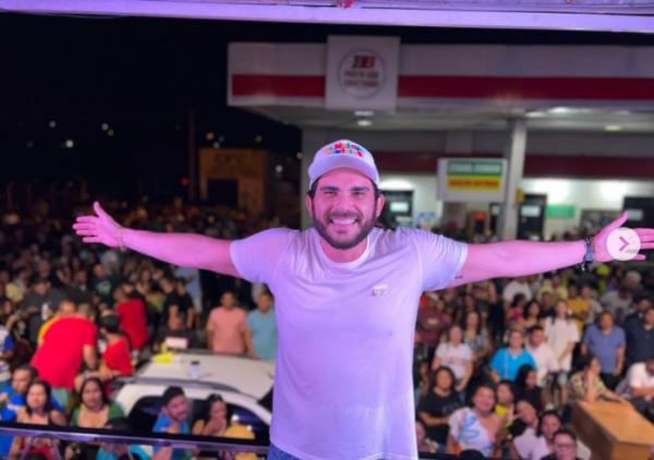 Deputado Dr. Marcus Vin&iacute;cius Kalume assume mandato e comemora com arrast&atilde;o em Floriano.(Imagem:Reprodu&ccedil;&atilde;o/Instagram)