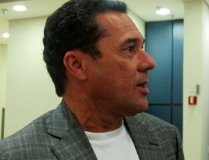 Técnico do Flamengo diz que R10 tem condições de ser protagonista na Copa do Mundo de 2014