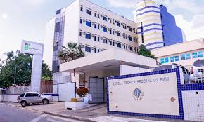 Inscrições para 1.379 vagas em cursos de graduação EaD encerram hoje (18)