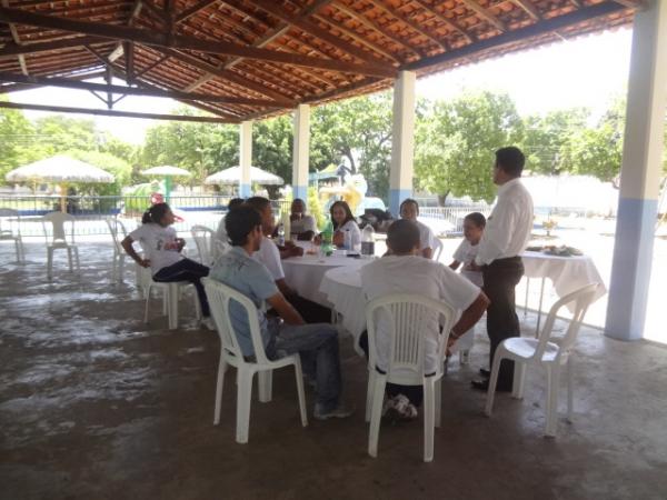 Floriano comemora o dia do Educador Físico com ciclo de palestras