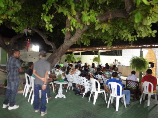 Jornada di&aacute;ria dos candidatos &agrave; prefeitura de Floriano.(Imagem:FlorianoNews)