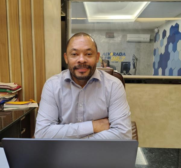 Grupo Ativo Brasil assume gest&atilde;o da R&aacute;dio Alvorada FM de Floriano(Imagem:Ascom)