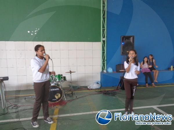 Música e descontração marcam Festival de Paródias da Escola Pequeno príncipe.(Imagem:FlorianoNews)