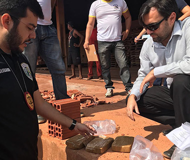 Polícia Civil incinera drogas avaliadas em R$ 500 mil que seriam vendidas no Piauí