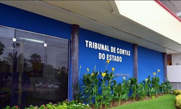 TCE bloqueia contas de 10 prefeituras e 17 câmaras de vereadores no Piauí