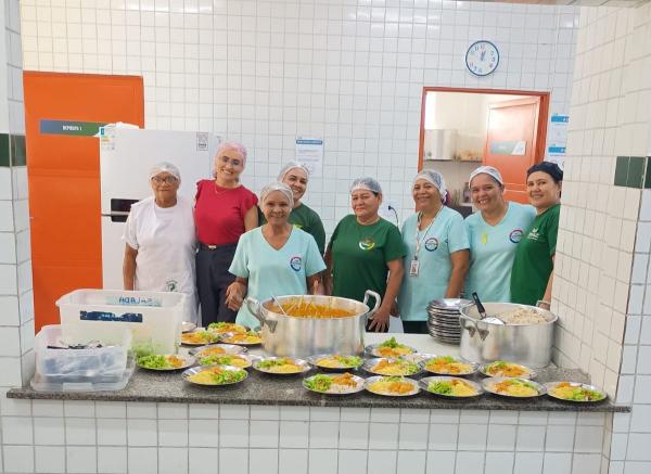 Mais de 50% da merenda servida nas escolas estaduais do Piau&iacute; vem da agricultura familiar e beneficia produtores locais(Imagem:Ascom Seduc)