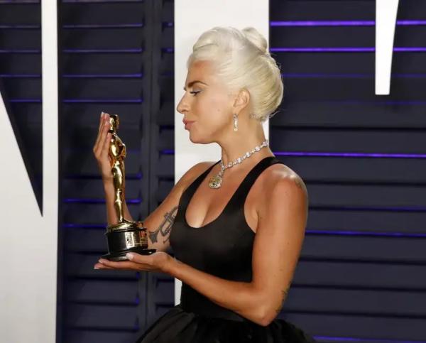 Al&eacute;m de diva pop, Lady Gaga tamb&eacute;m &eacute; atriz e vencedora do Oscar.(Imagem:DANNY MOLOSHOK)
