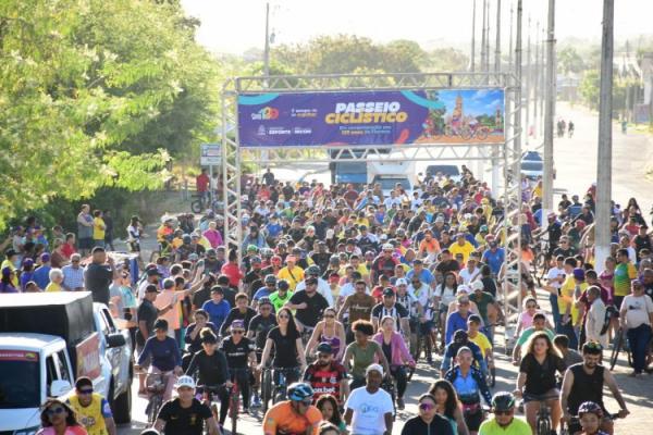 Passeio ciclístico reúne cerca de 1.500 participantes nas comemorações do aniversário de Floriano.(Imagem:Secom)