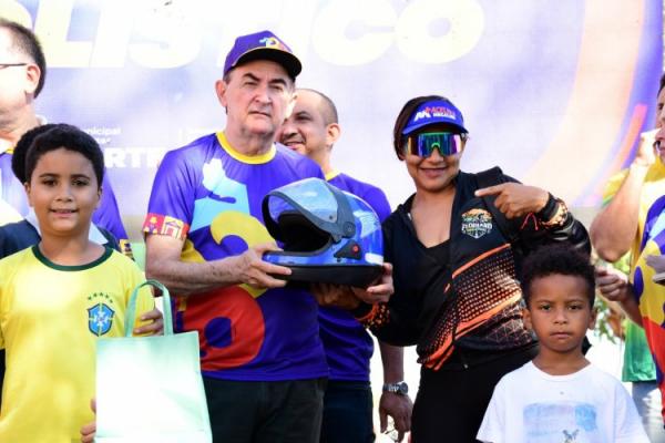 129 anos: Passeio ciclístico reúne cerca de 1.500 participantes nas comemorações do aniversário de Floriano(Imagem:Secom)