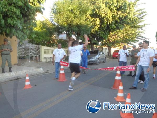 3&ordm; BPM realizou tradicional Corrida da Fogueira em Floriano.(Imagem:FlorianoNews)