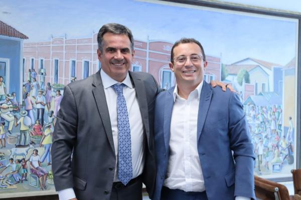 Ciro Nogueira recebe prefeitos e lideranças(Imagem:Divulgação)