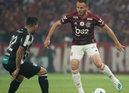 Com casa cheia, Flamengo faz jogo da taça contra o Ceará