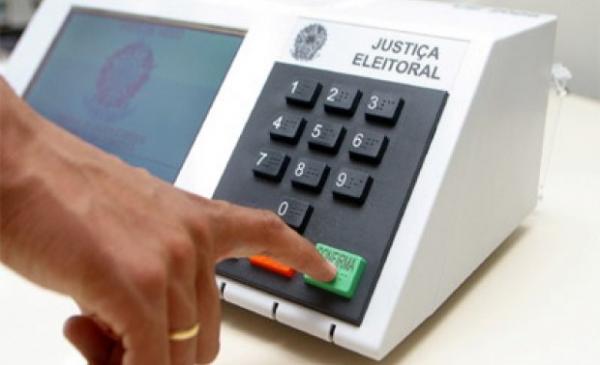 Reforma eleitoral tende a dificultar esquema de caixa 2 em campanha