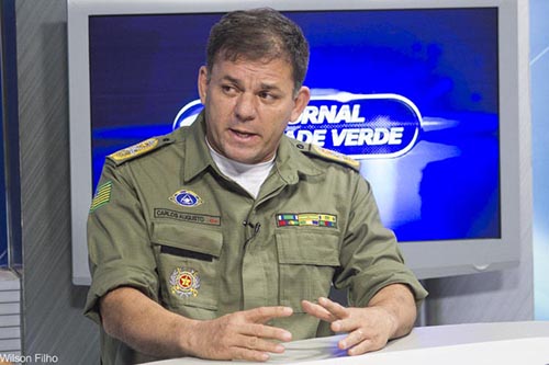 Partidos disputam filiação do comandante da Polícia Militar