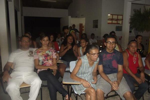 Escola municipal homenageia o Rep&oacute;rter Amarelinho pelo Dia do Folclore (Imagem:FlorianoNews)