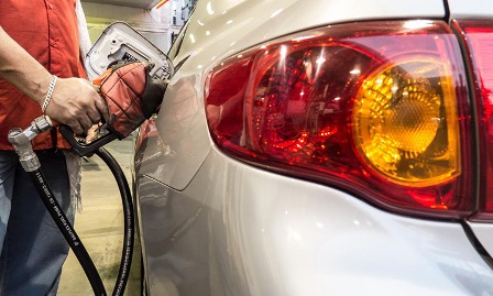 Aumento de 0,7% no preço do diesel nas refinarias passa a valer hoje