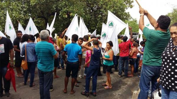 Manifestantes ocupam Eta e juiz proíbe piquetes durante protestos