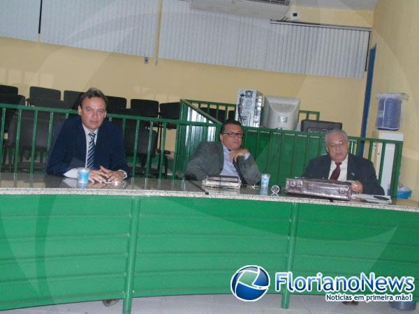 C&acirc;mara de Vereadores de Floriano discute seguran&ccedil;a p&uacute;blica em Sess&atilde;o Ordin&aacute;ria.(Imagem:FlorianoNews)