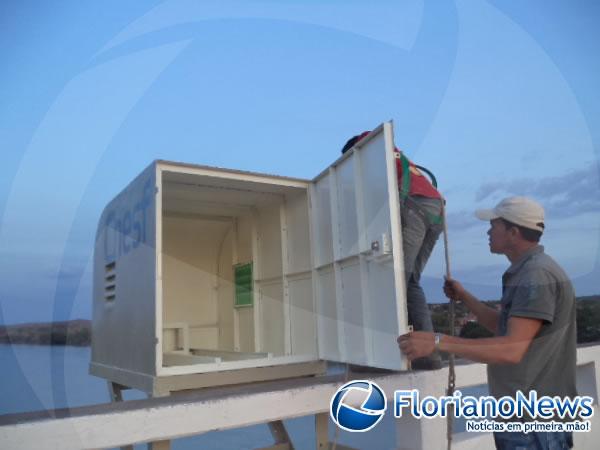 CHESF realiza medi&ccedil;&atilde;o da &aacute;gua no Rio Parna&iacute;ba em Floriano.(Imagem:FlorianoNews)