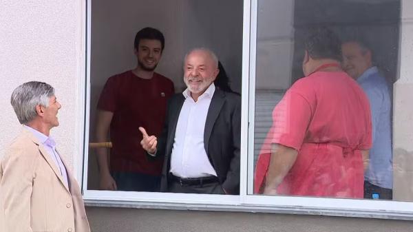 Lula acompanha entrega de 1,2 mil moradias populares e assinatura para construção cinco navios no RS(Imagem:Reprodução)