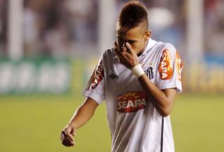 Dorival pede afastamento de Neymar por 15 dias