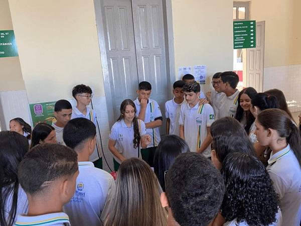 A estudante tamb&eacute;m destacou o apoio da fam&iacute;lia e dos professores na rotina de estudos(Imagem:Reprodu&ccedil;&atilde;o)