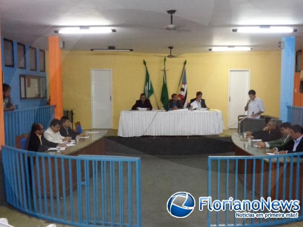 Câmara de Vereadores de Barão de Grajaú abre ano legislativo de 2015.(Imagem:FlorianoNews)