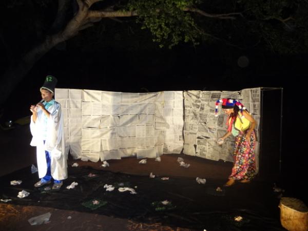 Teatro Itinerante &eacute; atra&ccedil;&atilde;o na comunidade Santa Teresa. (Imagem:FlorianoNews)