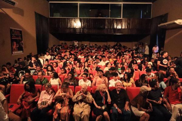 Entrega de troféu encerra 12º Festival Nacional de Teatro do Piauí(Imagem:Divulgação/Grupo Escalet)