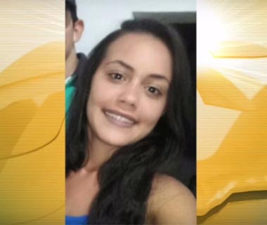 Adolescente fica na linha de tiro e é morta no lugar do namorado
