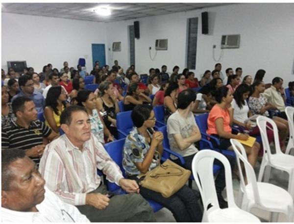 C&L Concursos movimenta estudantes de Floriano e região(Imagem:C&L Concursos)