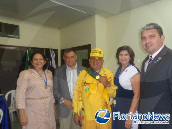 Rep&oacute;rter Amarelinho &eacute; agraciado com medalha de Honra ao M&eacute;rito.(Imagem:FlorianoNews)