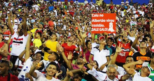 Final resgata &acirc;nimo do torcedor(Imagem:Abdias Bideh/GloboEsporte.com)