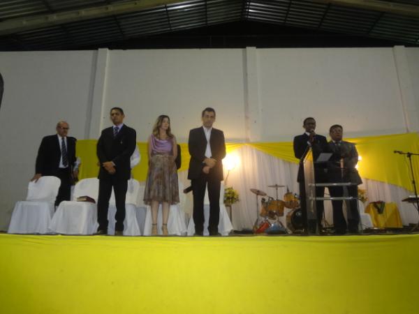 Realizado culto em A&ccedil;&atilde;o de Gra&ccedil;as pelo anivers&aacute;rio de Floriano.(Imagem:FlorianoNews)