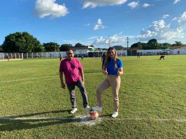 Secretaria dos Esportes entrega reforma do Estádio Rufinão em Palmeirais(Imagem:Divulgação)