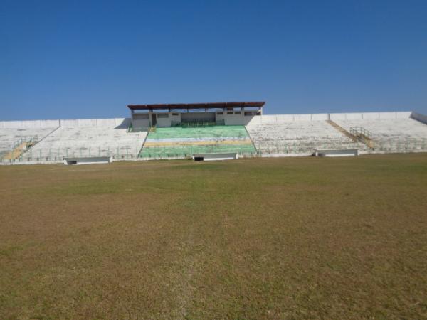 Poço que alimenta sistema de irrigação do Estádio Tiberão é reativado