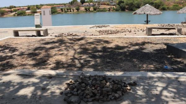 Prefeitura de Floriano promove revitaliza&ccedil;&atilde;o estrutural no Cais da Beira-rio(Imagem:Secom )